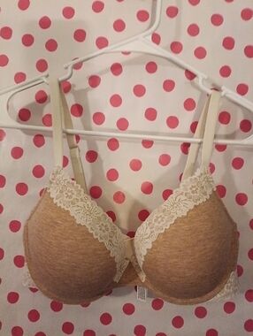 Victoria Secret PINK Wear Everywhere Pushup Padded Heather Praline Lace 38B NWOT